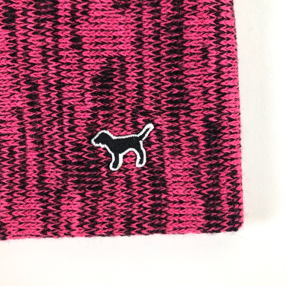 PINK Victoria’s Secret Knit Pink Infinity Scarf - Picture 6 of 7